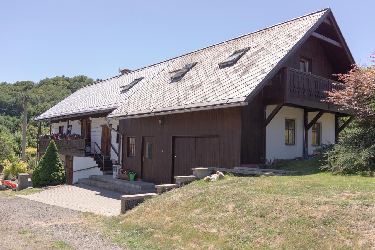 Roubenka Doubravice Hruba Skala Exterior foto